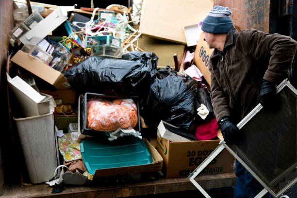 Best Furniture Removal  in Arlington, MN